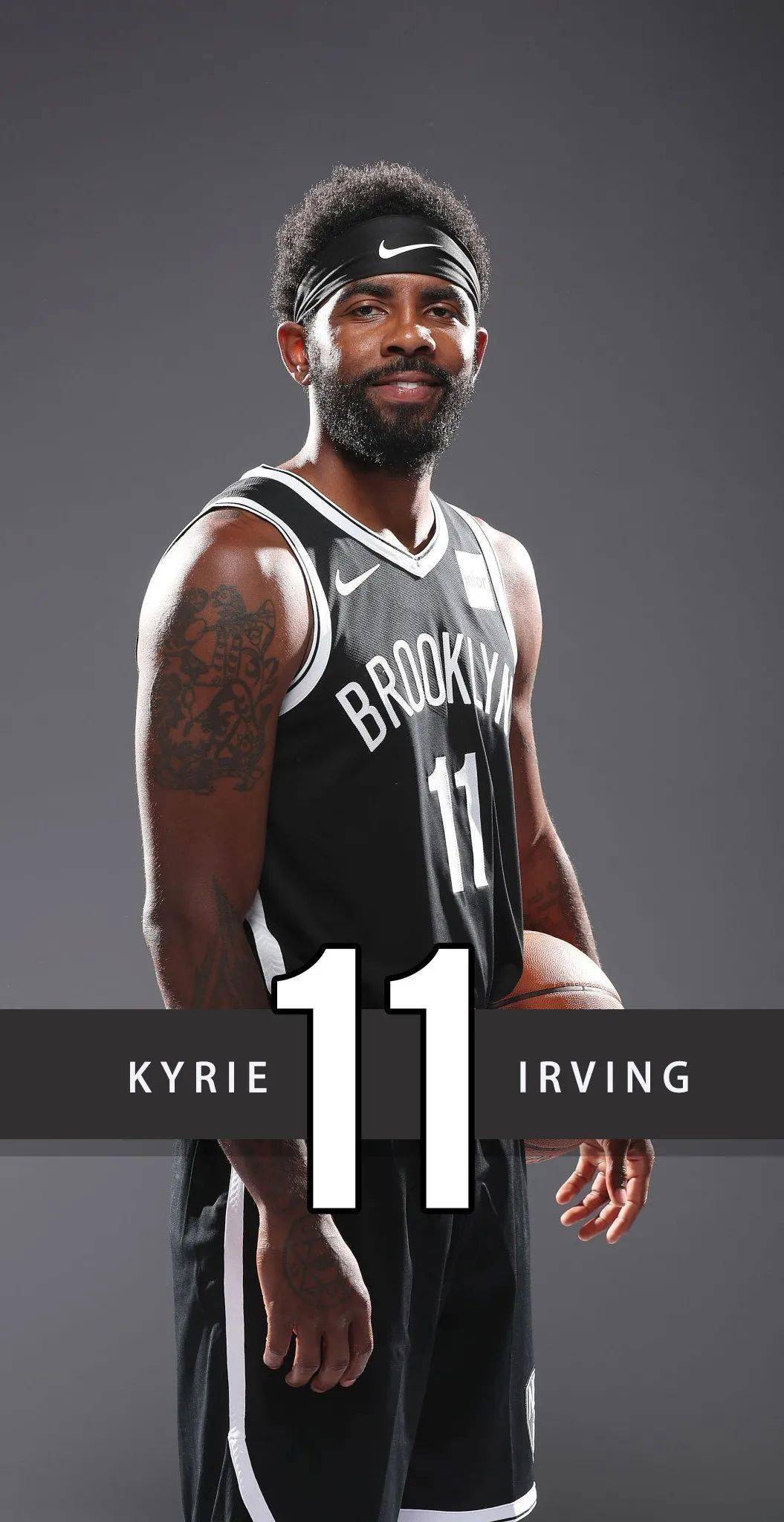 还是在场下 还是在场下