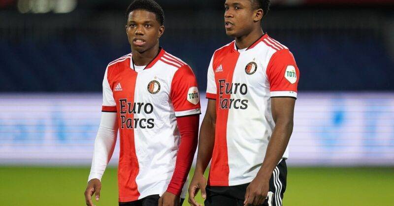 受观众喜爱 受观众喜爱