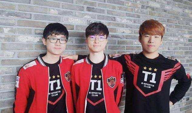 回首托雷斯 回首托雷斯