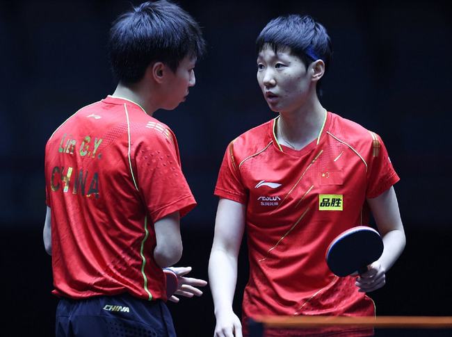 对观众与选 对观众与选